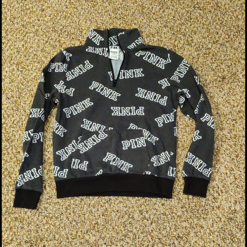 Lightweight 1/4 zip sweatshirt